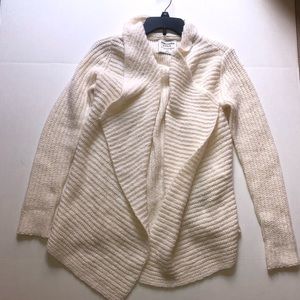 Abercrombie & Fitch Cream colored cardigan